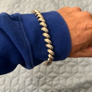 Solid .925 Silver Chain Bracelet. 8.2 inches gorgeous and very heavy.